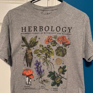 Herbology Hogwarts School of Witchcraft & Wizardry Harry Potter Gray T-Shirt